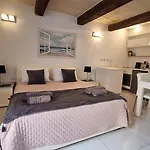 Apartment Spqr