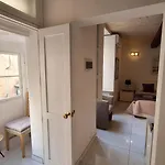 Spqr Apartment