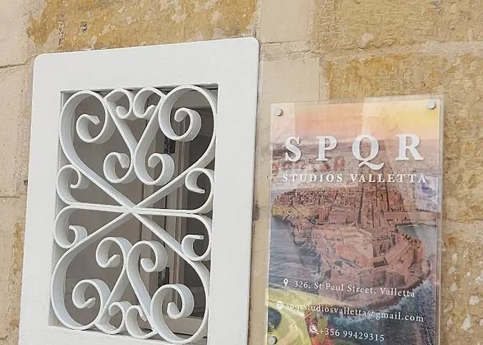 Spqr Apartment